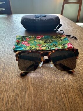 Maui Jim Tortoise Frame Sunglasses with Brown Lenses